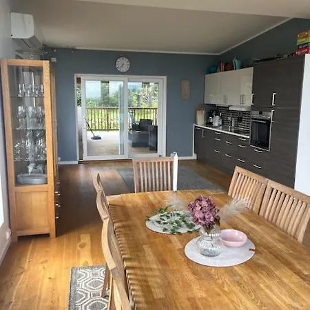 Apartment Kroken 3 Gravdal (Vestvagoy)